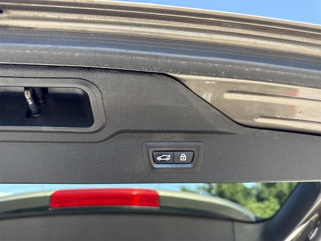 Photo of 2018 Metallic BMW X5