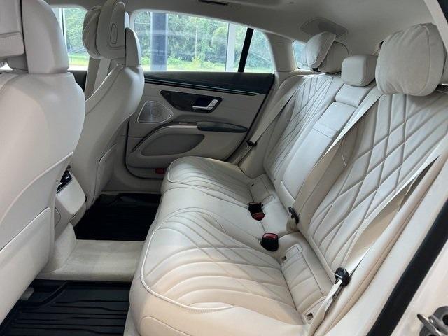 Photo of 2022 White Mercedes-Benz EQS 450+
