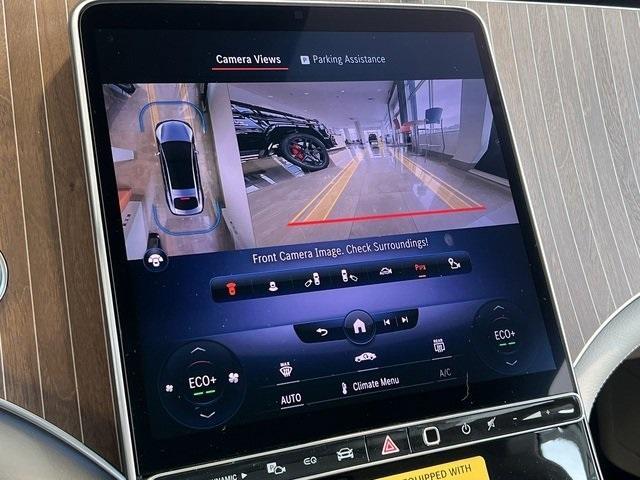 Photo of 2022 White Mercedes-Benz EQS 450+