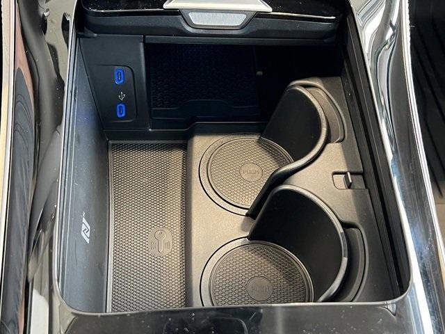 Photo of 2022 White Mercedes-Benz EQS 450+
