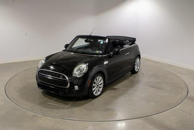 2018 MINI Convertible