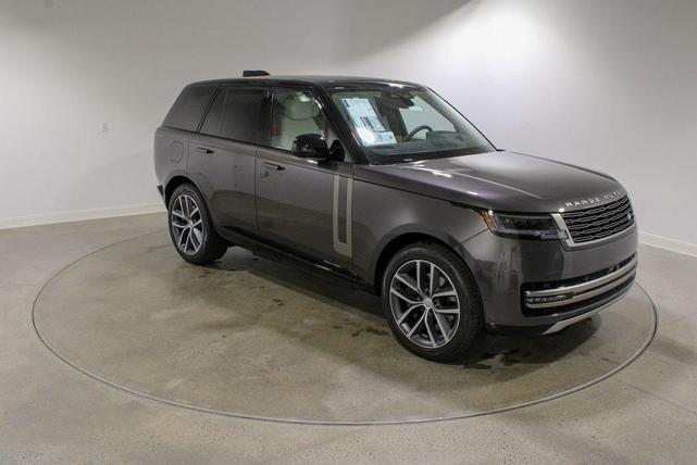 Photo of 2025 Charente Grey Land Rover Range Rover