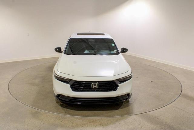 Photo of 2023 Platinum White Pearl Honda Accord Hybrid