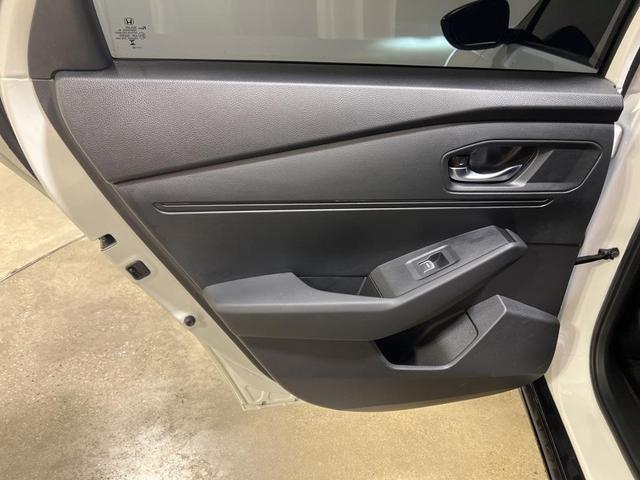 Photo of 2023 Platinum White Pearl Honda Accord Hybrid