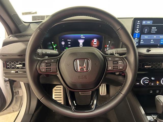 Photo of 2023 Platinum White Pearl Honda Accord Hybrid
