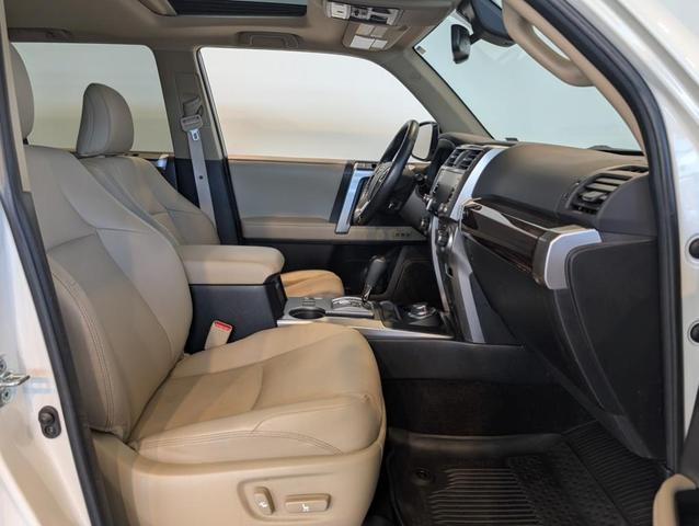 Photo of 2023 Blizzard Pearl Toyota 4Runner