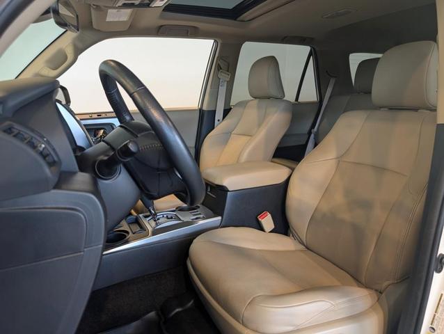 Photo of 2023 Blizzard Pearl Toyota 4Runner