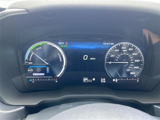 Photo of 2025 Crystal White Pearl Subaru Forester Hybrid