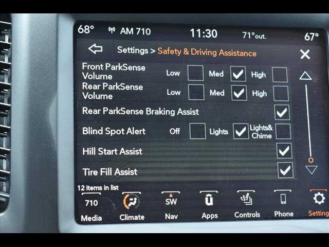 Photo of 2023 GRAY Jeep Cherokee