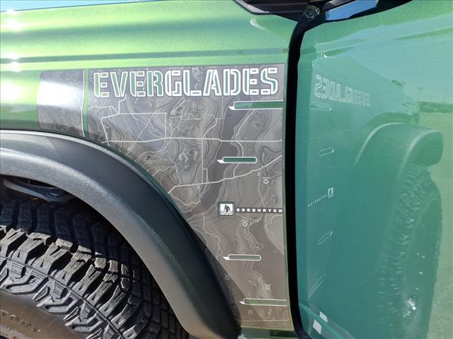 Photo of 2024 Eruption Green Metallic Ford Bronco