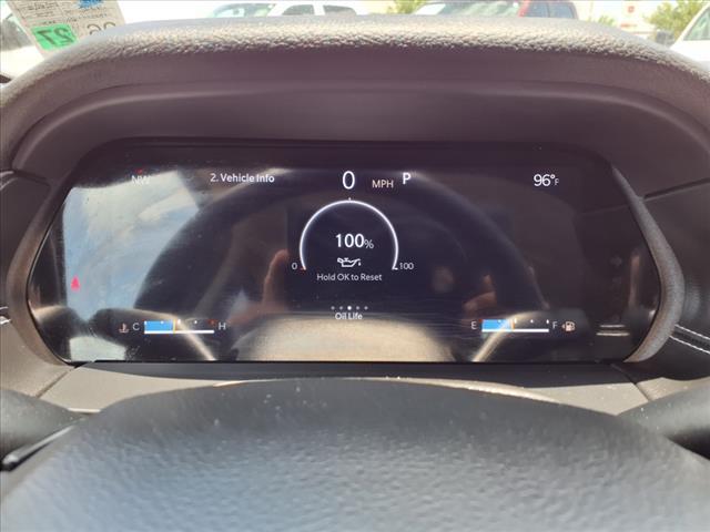 Photo of 2023 Silver Zynith Jeep Grand Cherokee L