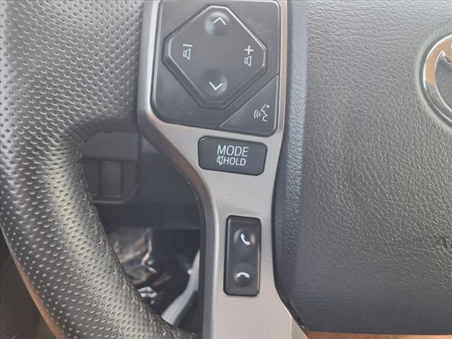 Photo of 2022 White Toyota Tacoma