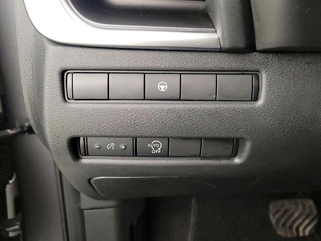 Photo of 2023 Gray Nissan Rogue