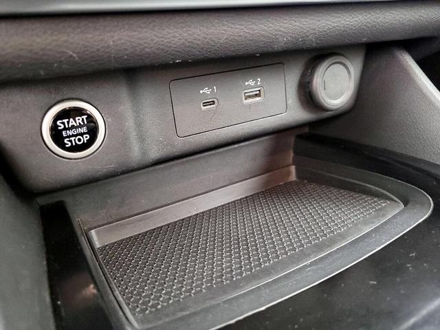 Photo of 2023 Gray Nissan Rogue