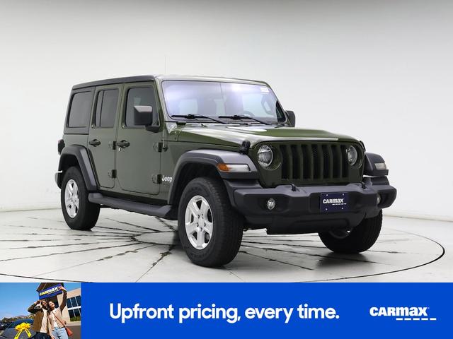 Photo of 2021 Green Jeep Wrangler