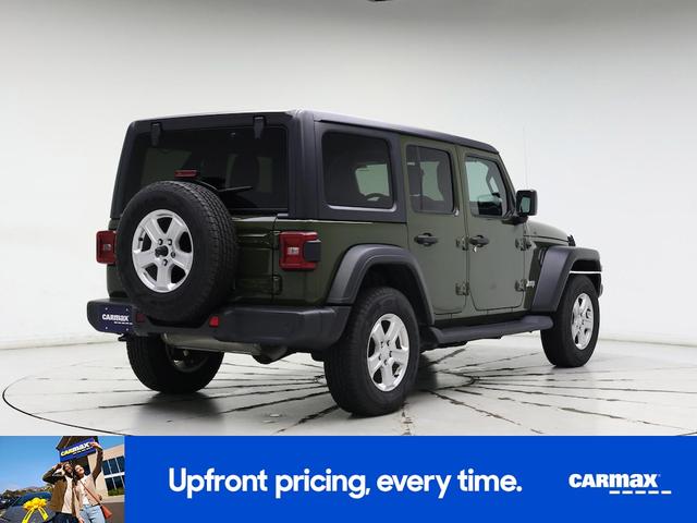 Photo of 2021 Green Jeep Wrangler