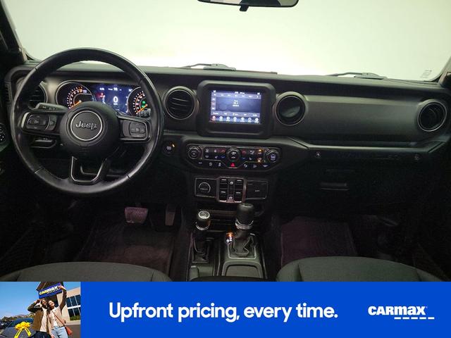 Photo of 2021 Green Jeep Wrangler