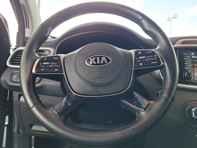 Photo of 2019 Platinum Graphite Kia Sorento
