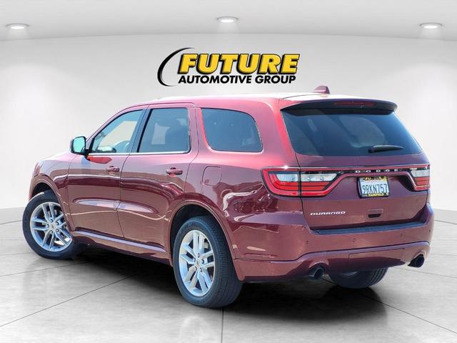 Photo of 2022 Octane Red Pearlcoat Dodge Durango