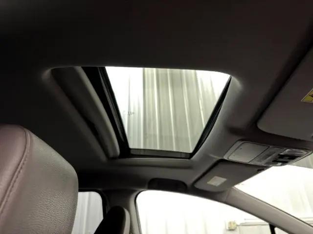 Photo of 2019 Crystal Black Pearl Honda Odyssey