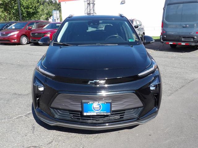 Photo of 2022 Mosaic Black Metallic Chevrolet Bolt EUV