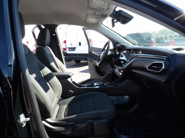 Photo of 2022 Mosaic Black Metallic Chevrolet Bolt EUV