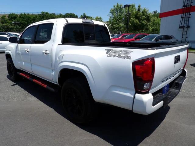 Photo of 2019 Super White Toyota Tacoma