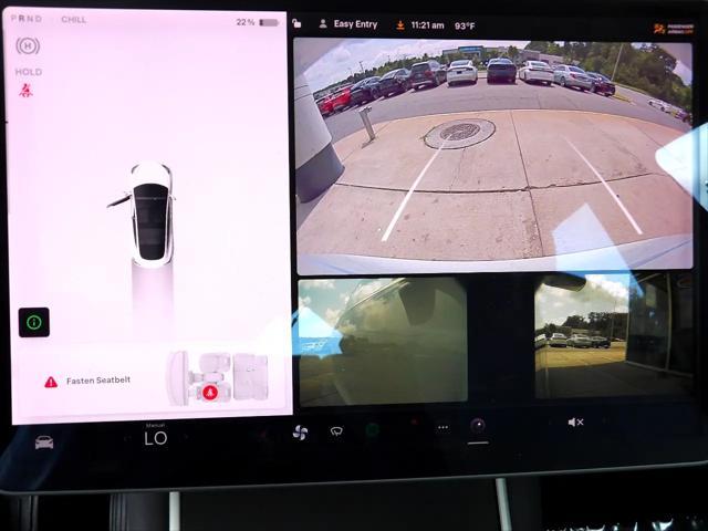Photo of 2018 Pearl White Multi-Coat Tesla Model 3