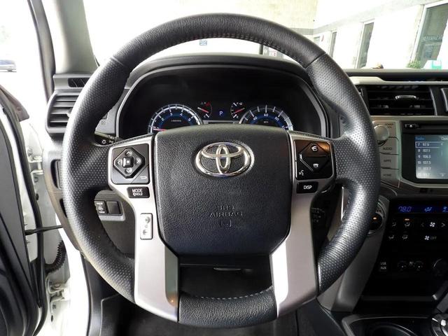 Photo of 2019 Blizzard Pearl Toyota 4Runner