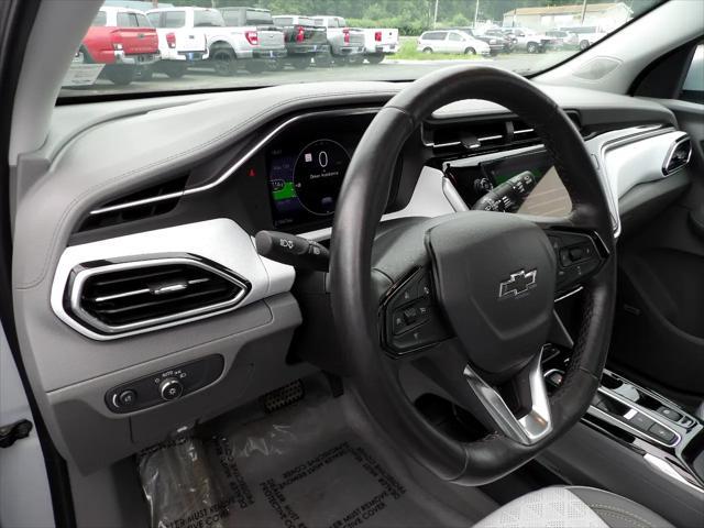 Photo of 2022 Silver Flare Metallic Chevrolet Bolt EUV