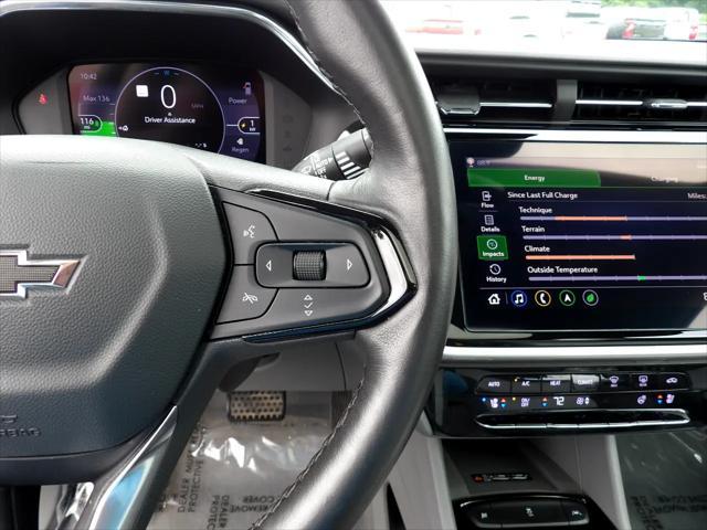 Photo of 2022 Silver Flare Metallic Chevrolet Bolt EUV