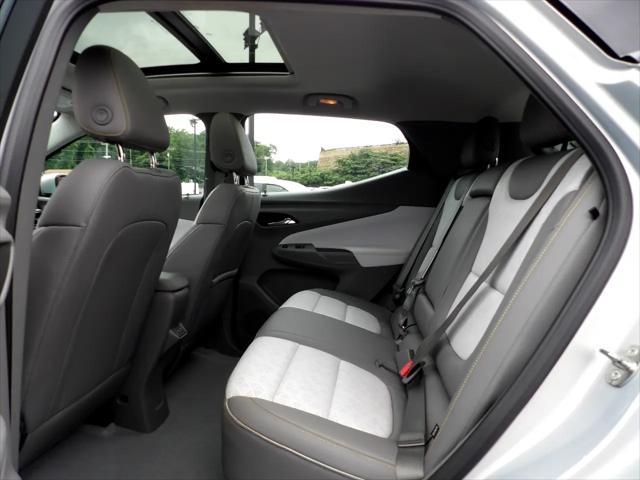 Photo of 2022 Silver Flare Metallic Chevrolet Bolt EUV