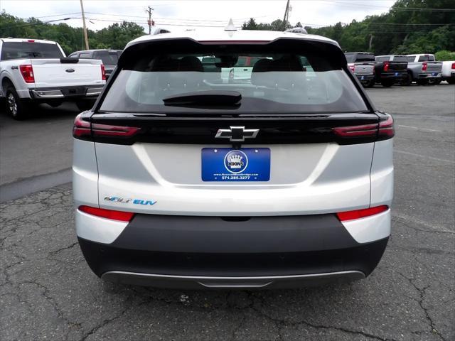 Photo of 2022 Silver Flare Metallic Chevrolet Bolt EUV