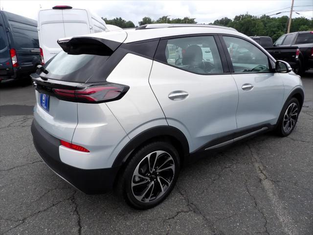 Photo of 2022 Silver Flare Metallic Chevrolet Bolt EUV
