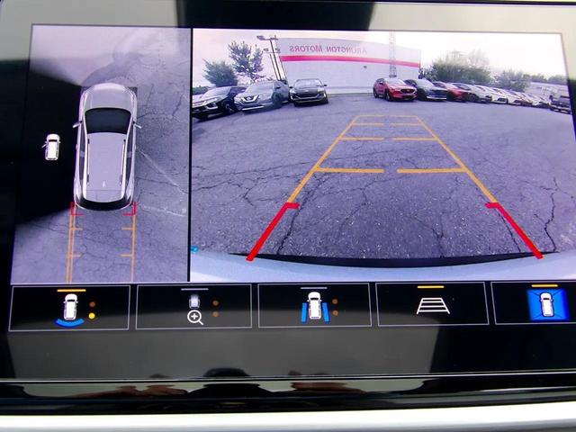 Photo of 2022 Silver Flare Metallic Chevrolet Bolt EUV