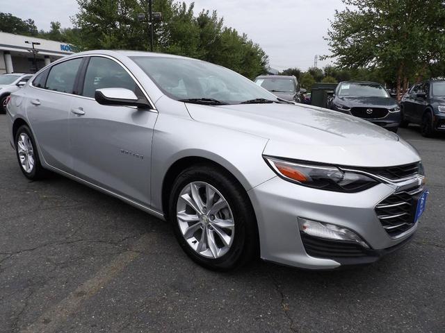 Photo of 2022 Silver Ice Metallic Chevrolet Malibu