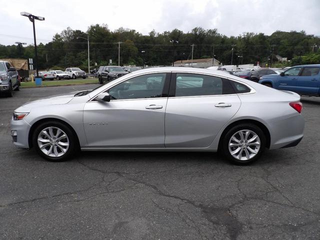 Photo of 2022 Silver Ice Metallic Chevrolet Malibu