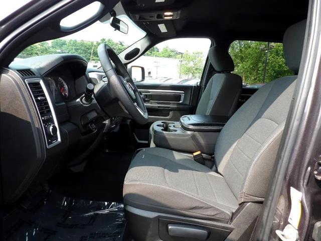 Photo of 2024 Granite Crystal Metallic Clearcoat RAM 1500 Classic