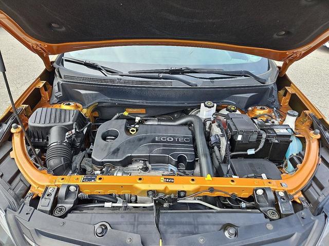Photo of 2019 Orange Burst Metallic Chevrolet Equinox
