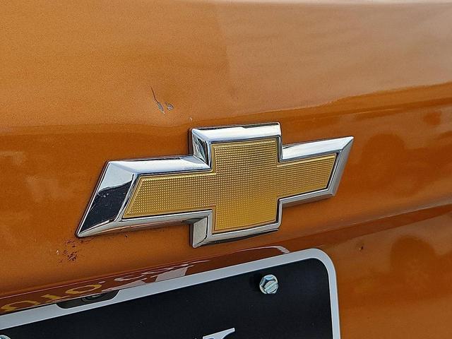 Photo of 2019 Orange Burst Metallic Chevrolet Equinox