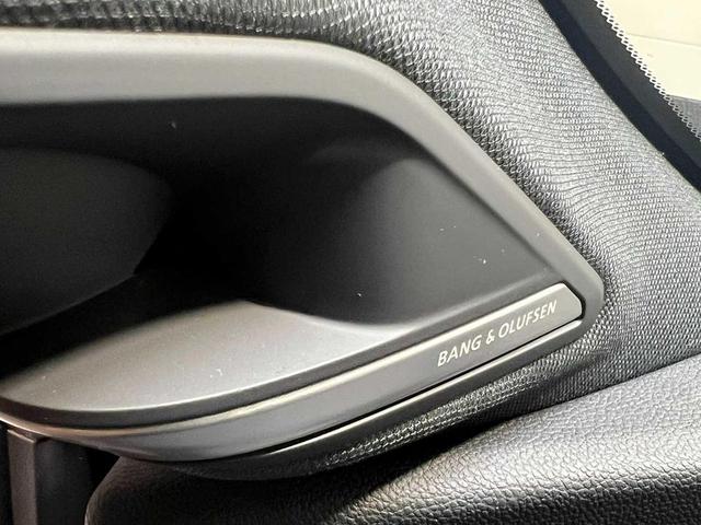 Photo of 2026 Majestic Black Pearl Acura MDX