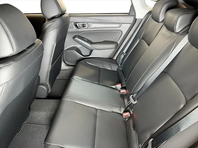 Photo of 2025 Platinum White Pearl Acura Integra