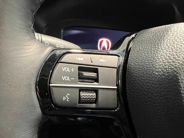Photo of 2025 Platinum White Pearl Acura Integra