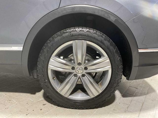 Photo of 2018 Platinum Gray Metallic Volkswagen Tiguan
