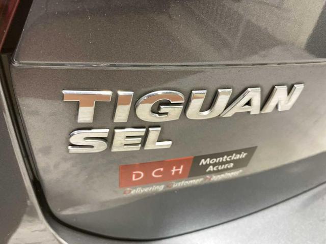 Photo of 2018 Platinum Gray Metallic Volkswagen Tiguan