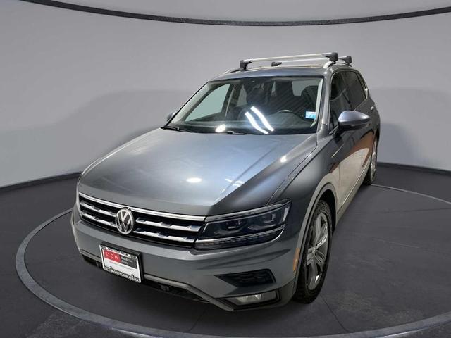 Photo of 2018 Platinum Gray Metallic Volkswagen Tiguan