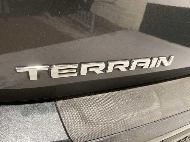 Photo of 2017 Graphite Gray Metallic GMC Terrain