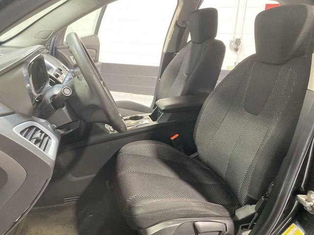 Photo of 2017 Graphite Gray Metallic GMC Terrain