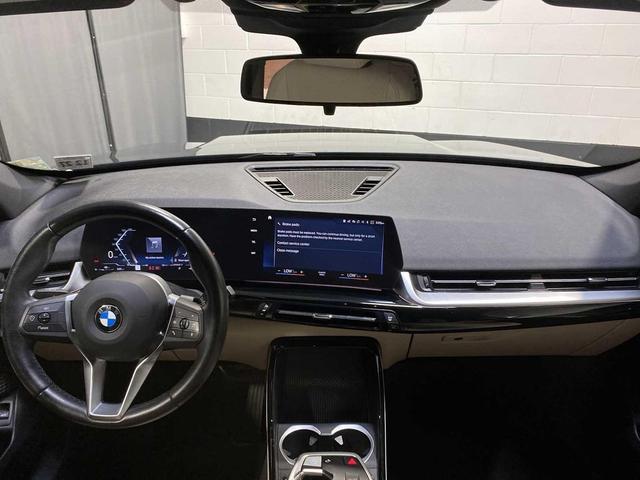 Photo of 2023 San Remo Green Metallic BMW X1