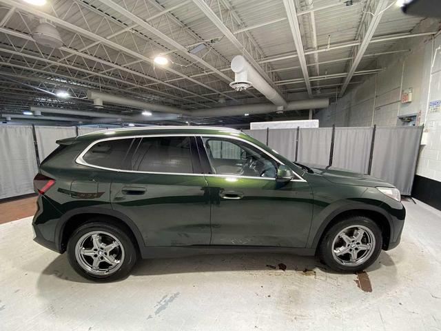 Photo of 2023 San Remo Green Metallic BMW X1